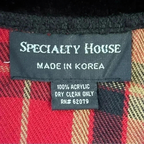 Specialty House Poncho Cape Shawl Fur Collar Tartan Plaid Red Black Medium - Picture 16 of 16